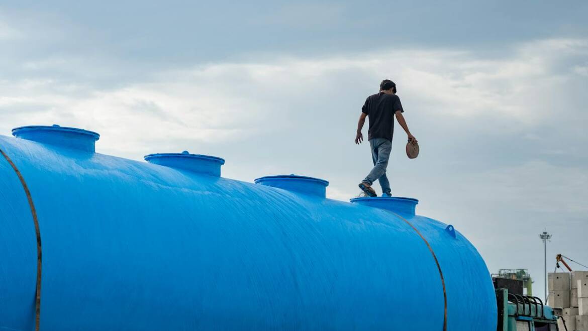 Complete Draining Service for Water Tanks